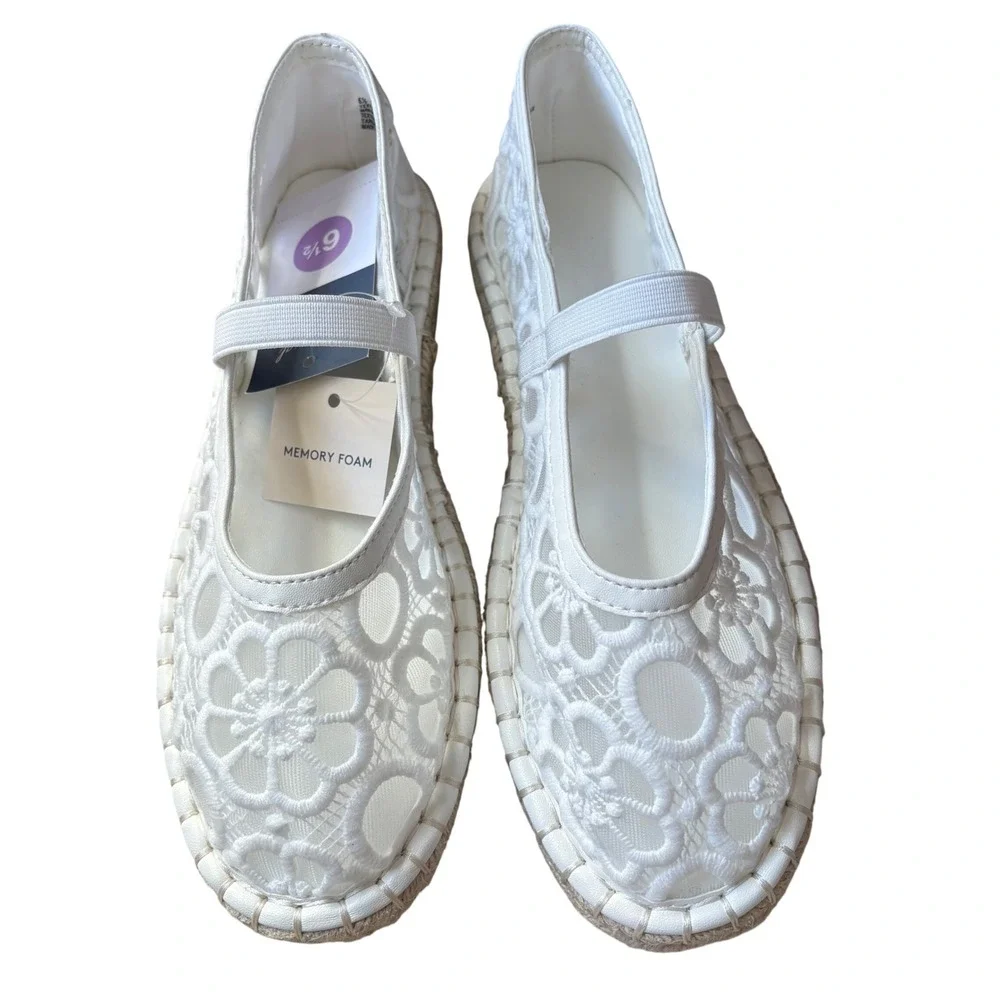 Universal Thread Celia White Floral Lace Espadrille Mary Jane Flats Size 6.5 NEW